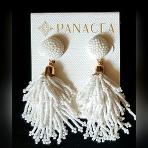 NEW Rachel Zoe Box of Style Panacea White Fountain Tassel Earrings Beach Spa
